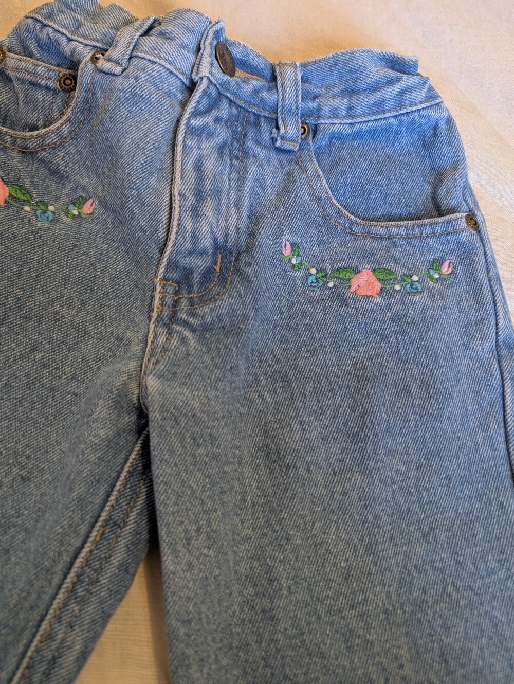 Vintage Nevada Light Wash Embroidered Rose Kid's Jeans 2 T Cotton - Picture 2 of 5